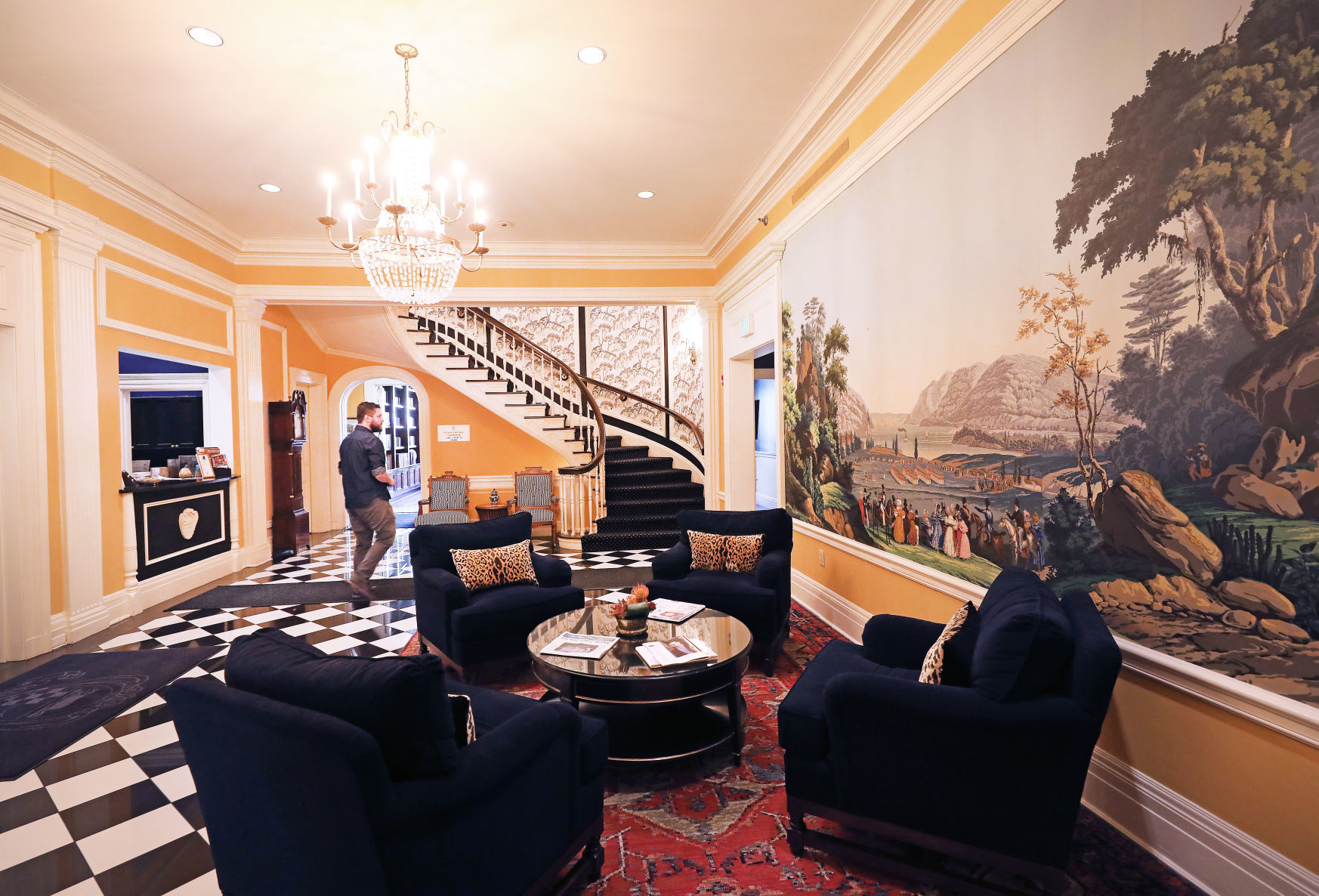 Madison Club wallpaper 3